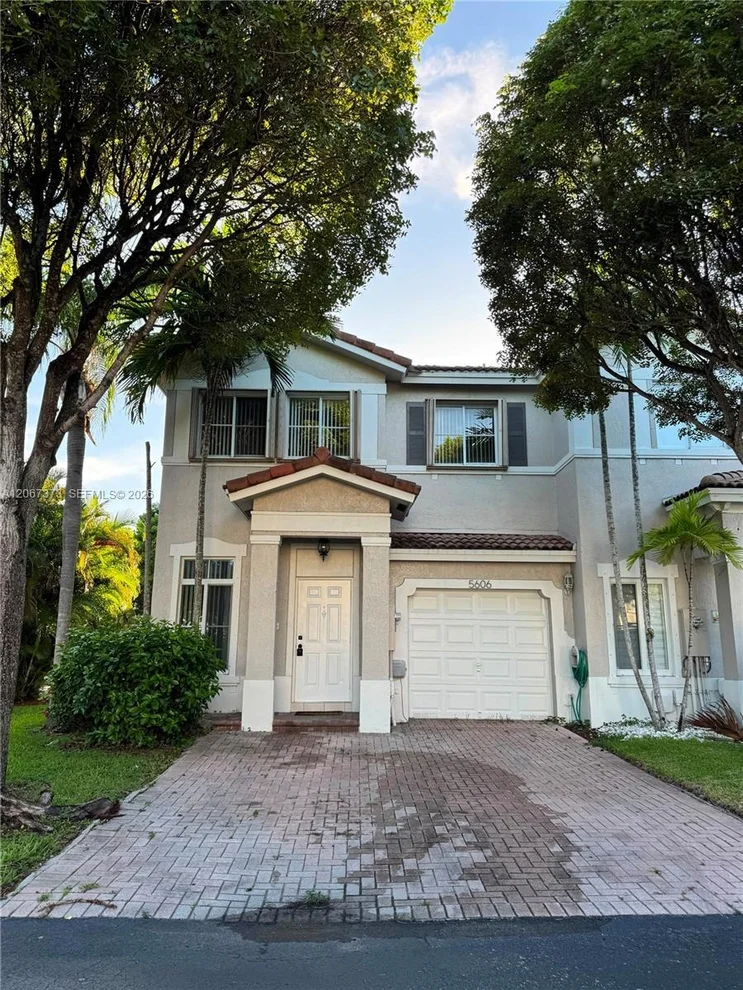 Unit for sale at 5606 NW 112th Psge, Doral, FL 33178
