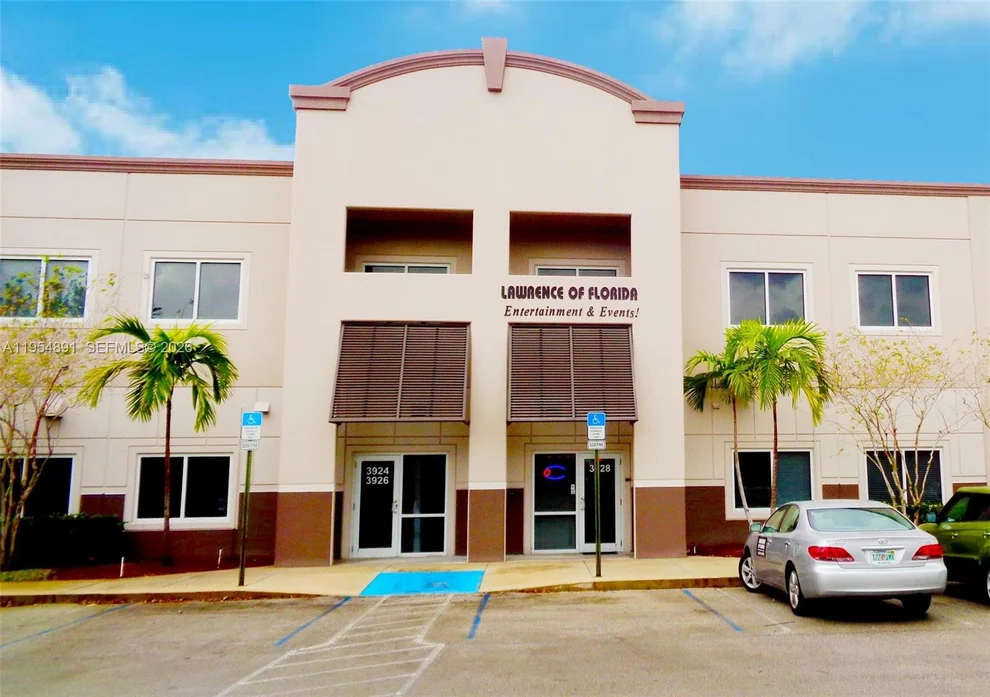Unit for sale at 3924 Coral Ridge Dr, Coral Springs, FL 33065
