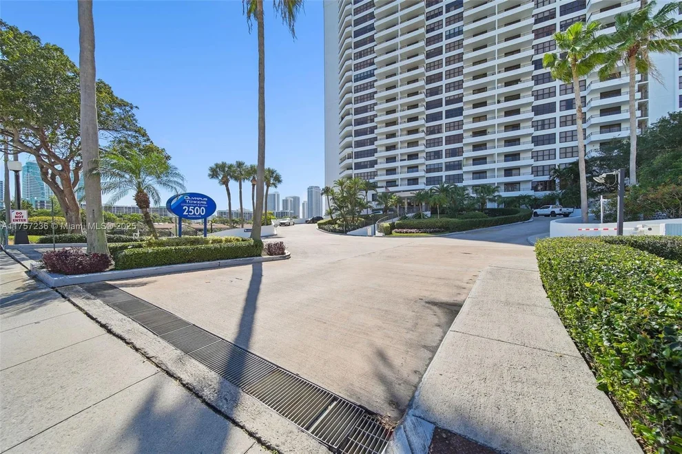 Unit for sale at 2500 Parkview Dr, Hallandale Beach, FL 33009