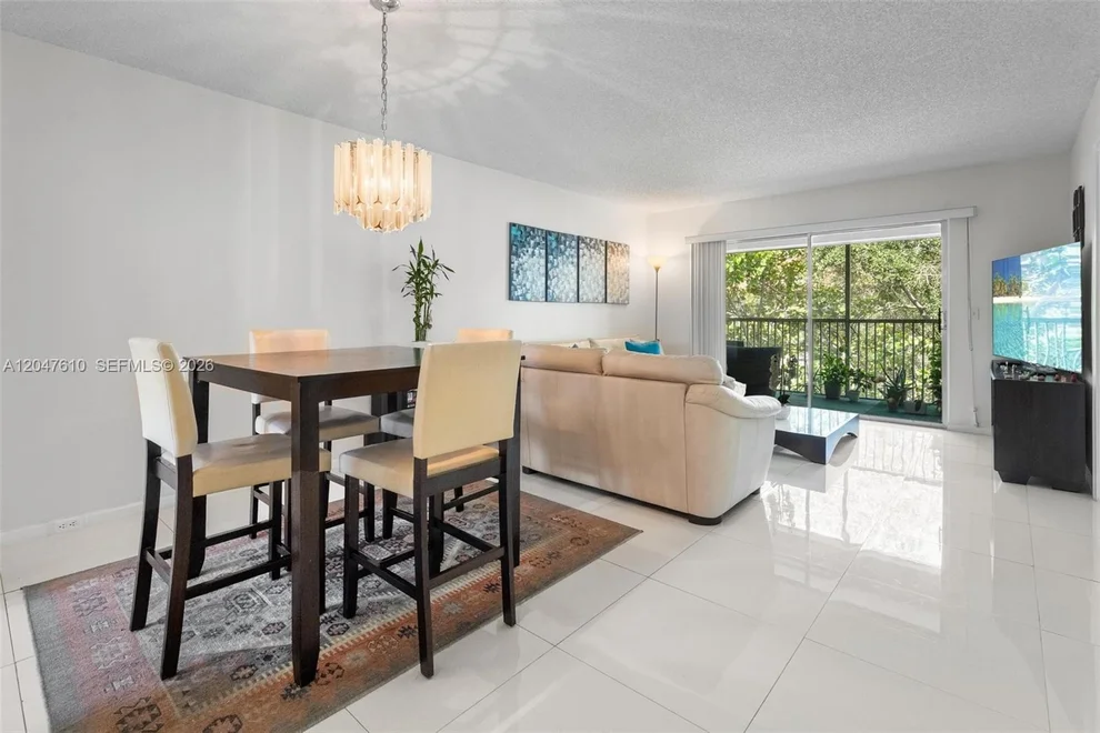 Unit for sale at 1251 SW 125th Ave, Pembroke Pines, FL 33027