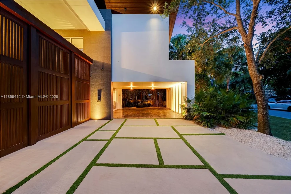 Unit for sale at 545 SABAL PALM, Key Biscayne, FL 33149