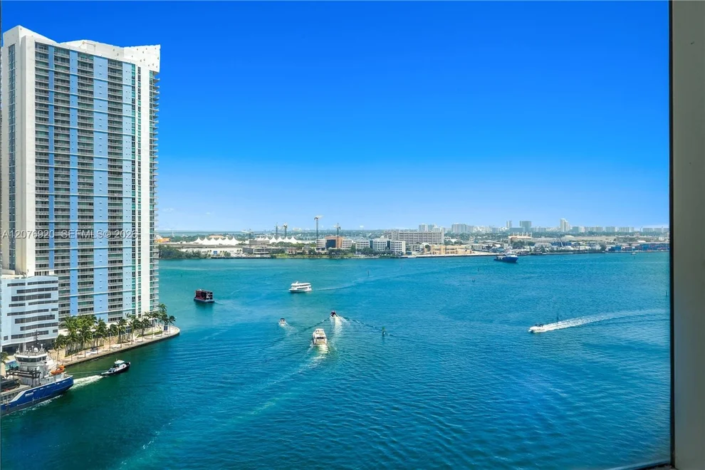 Unit for sale at 901 Brickell Key Blvd, Miami, FL 33131