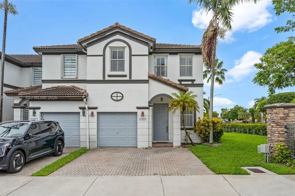 Unit for sale at 11401 NW 76th Ter, Doral, FL 33178