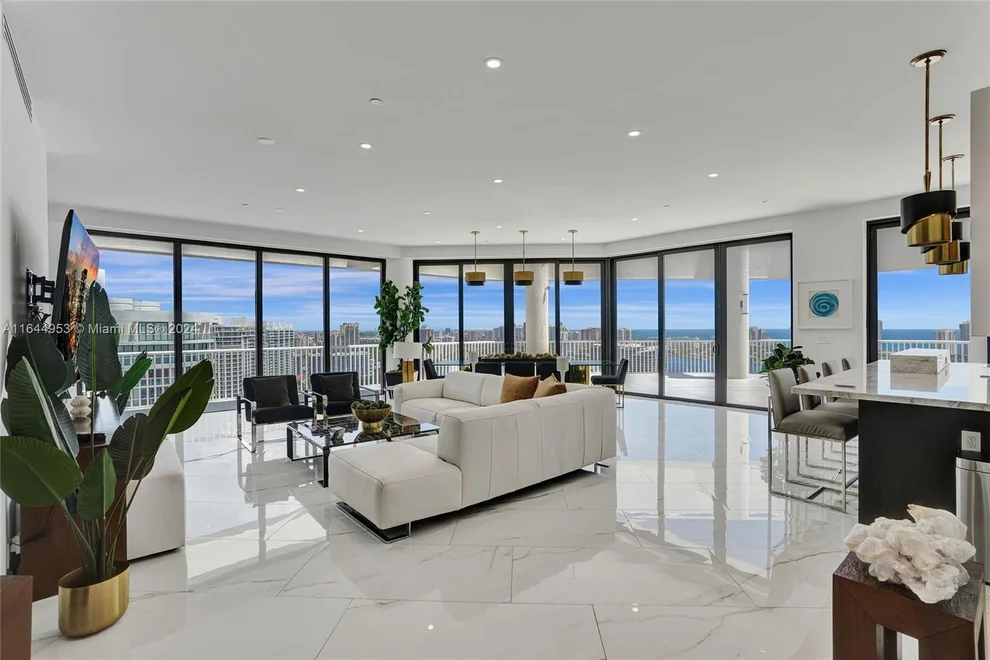 Unit for sale at 3000 Island Blvd, Aventura, FL 33160