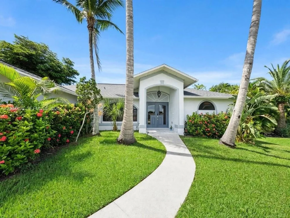 Unit for sale at 8896 Bracken Way, Fort Myers, FL 33908