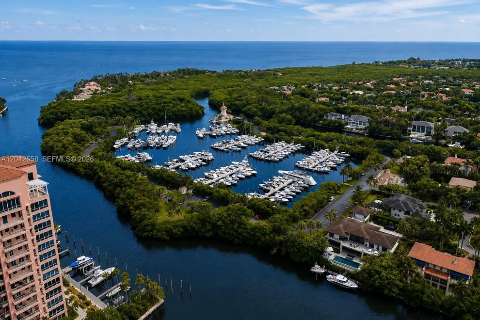Unit for sale at 35 Edgewater Dr, Coral Gables, FL 33133