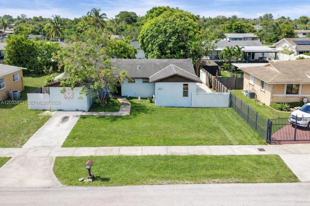 Unit for sale at 10221 SW 169th St, Miami, FL 33157