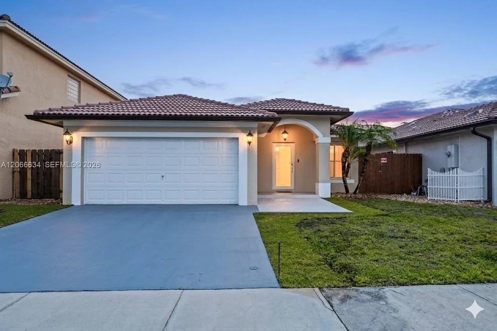 Unit for sale at 21505 SW 89th Path, Cutler Bay, FL 33189