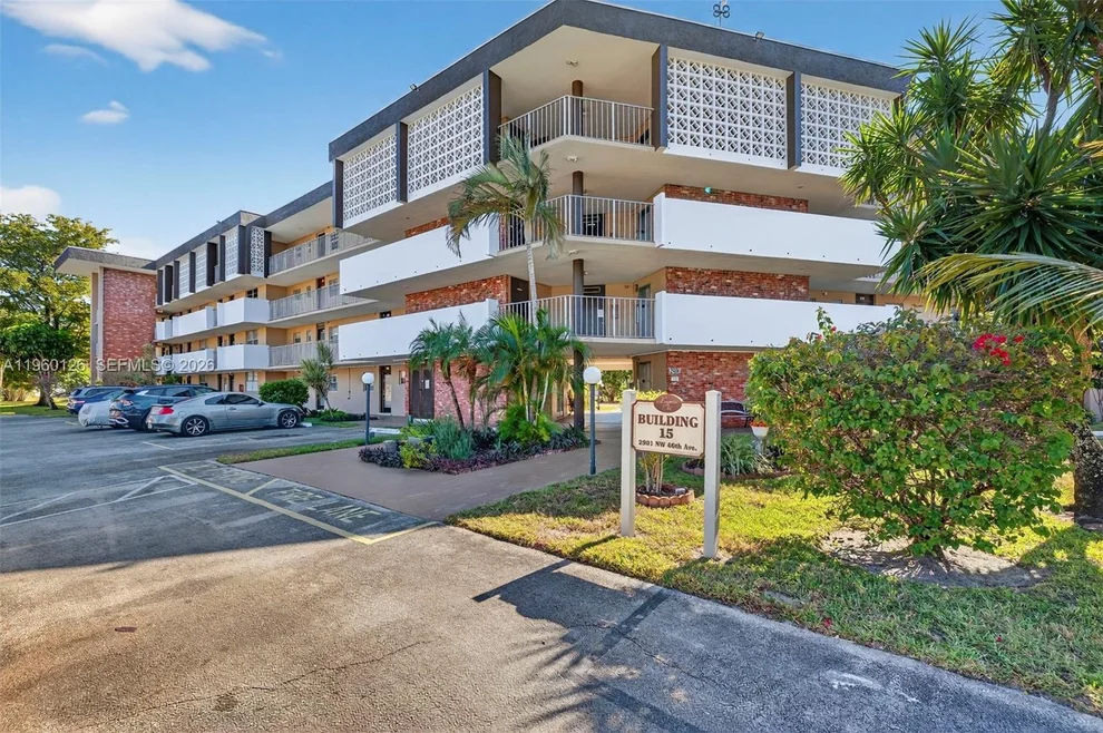 Unit for sale at 2901 NW 46th Ave, Lauderdale Lakes, FL 33313