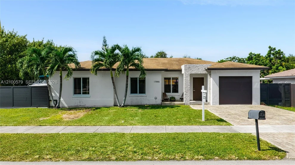 Unit for sale at 17990 SW 113th Ct, Miami, FL 33157