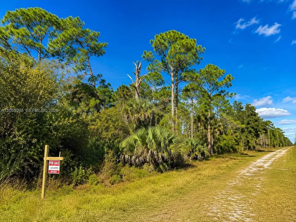 Unit for sale at 740 S LINDERO ST, Clewiston, FL 33440