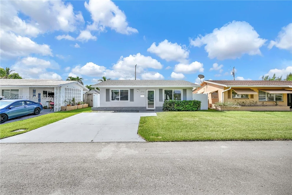 Unit for sale at 2710 NW 54th St, Tamarac, FL 33309