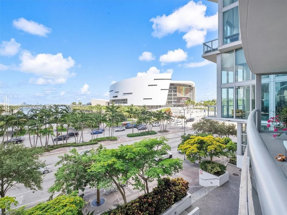 Unit for sale at 888 Biscayne Blvd, Miami, FL 33132