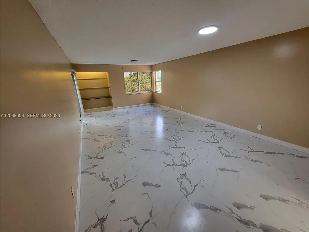 Unit for sale at 3301 Spanish Moss Ter, Lauderhill, FL 33319