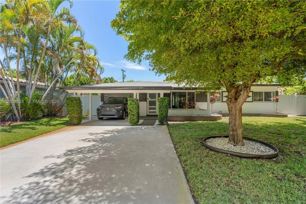 Unit for sale at 1912 NE 21st Ave, Fort Lauderdale, FL 33305