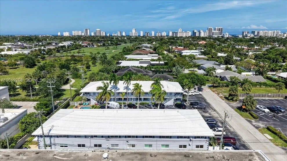 Unit for sale at 2115 NE 37th Dr, Fort Lauderdale, FL 33308