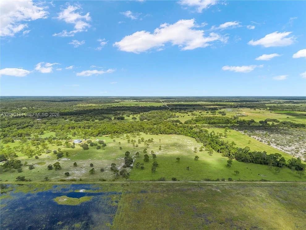 Unit for sale at 321 CR 731, Other City - In The State Of Florida, FL 33960