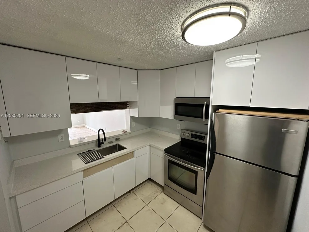 Unit for sale at 484 NW 165th St Rd, Miami, FL 33169