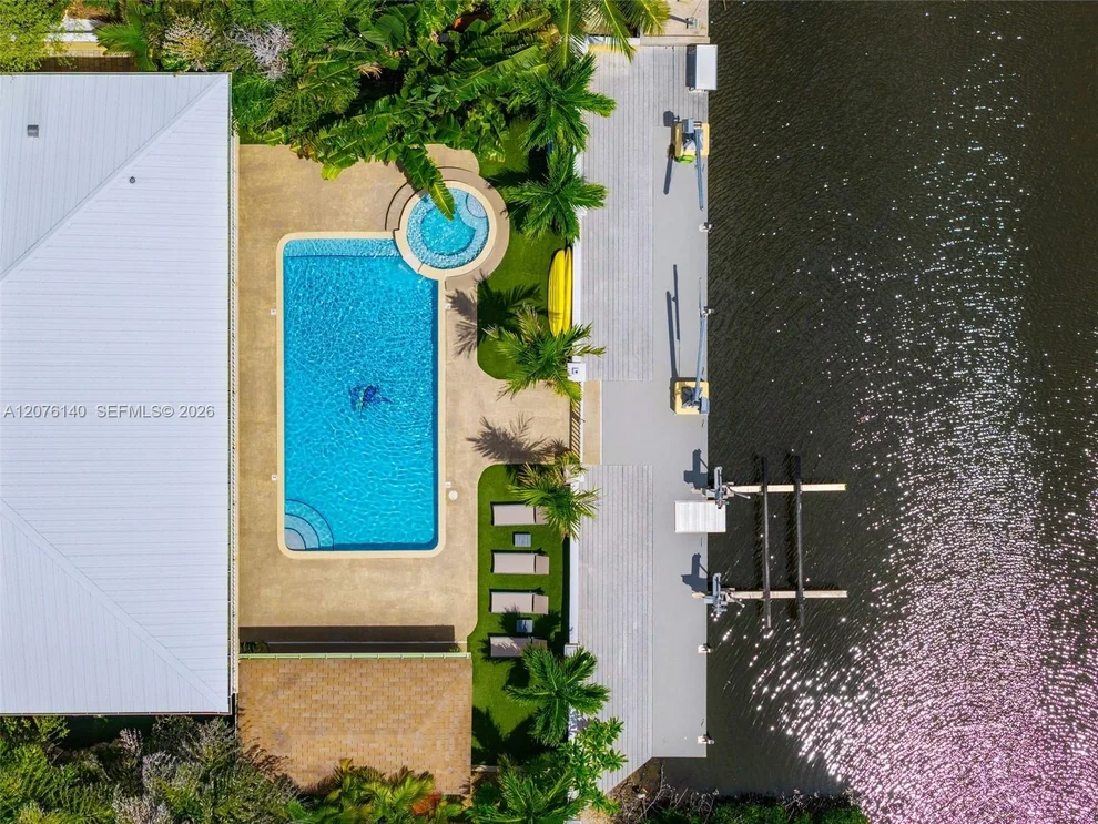 Unit for sale at 984 Shaw Dr, Key Largo, FL 33037
