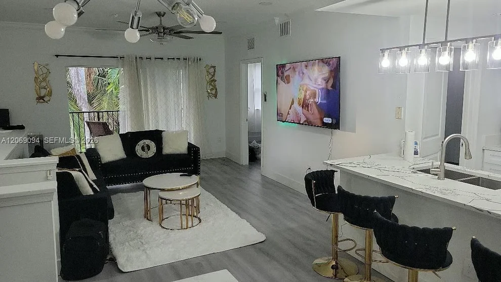 Unit for sale at 5840 W Sample Rd, Coral Springs, FL 33067
