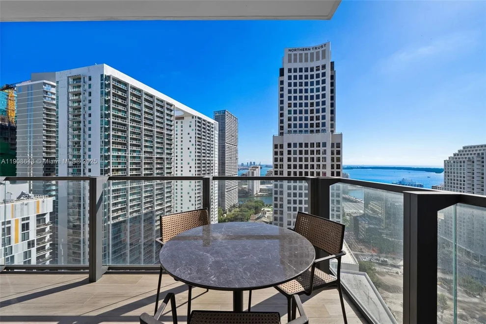 Unit for sale at 68 SE 6th St, Miami, FL 33131