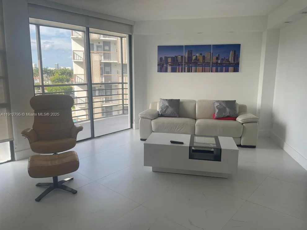 Unit for sale at 20400 W Country Club Dr, Aventura, FL 33180