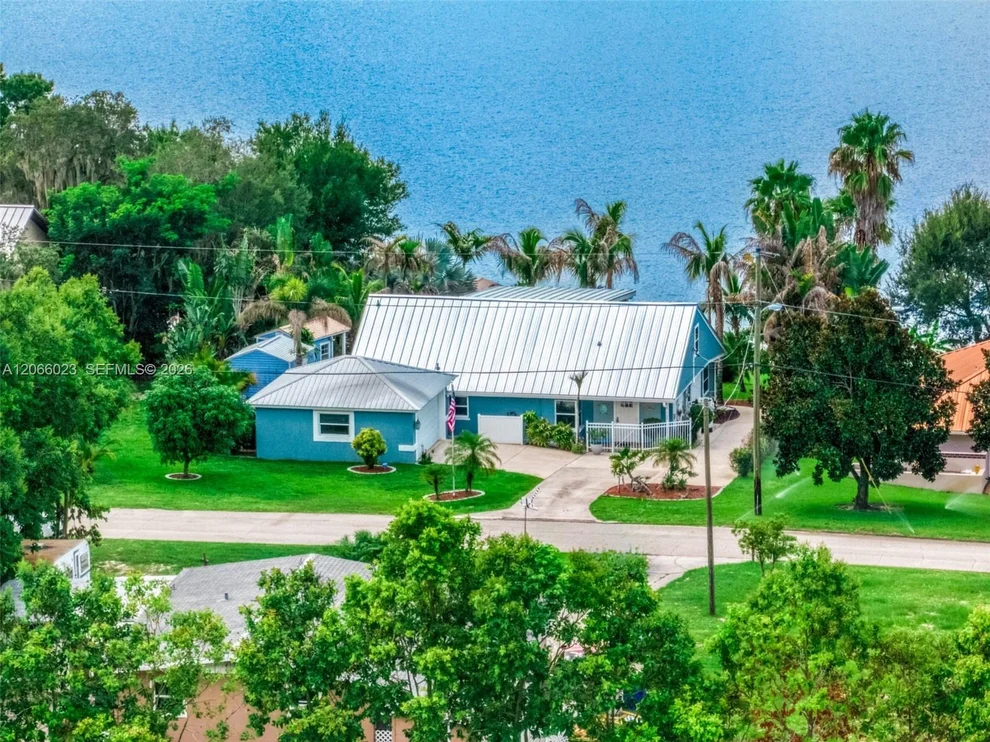 Unit for sale at 137 McCoy Dr, Lake Placid, FL 33852