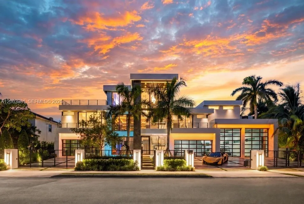 Unit for sale at 725 Poinciana Dr, Fort Lauderdale, FL 33301