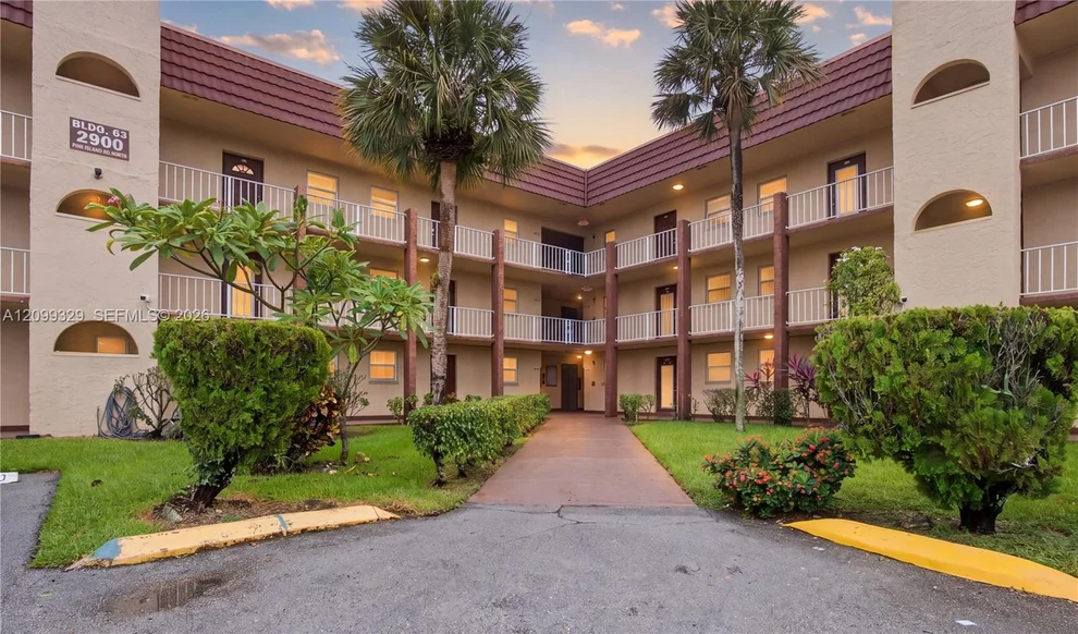 Unit for sale at 2900 N Pine Island Rd, Sunrise, FL 33322