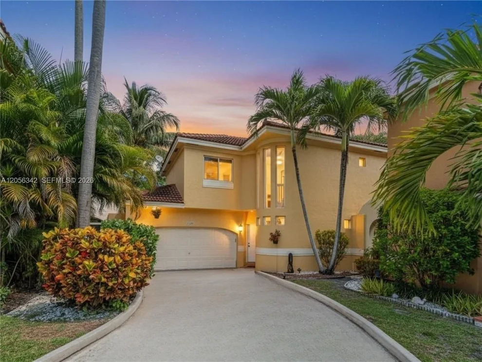 Photo of 11407 Lakeview Drive, Pompano Beach, FL 33071