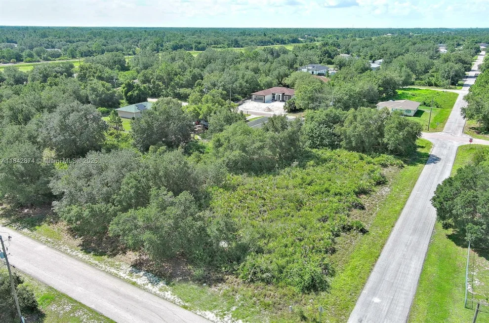 Unit for sale at 2517 W 67th Street, Lehigh Acres, FL 33971