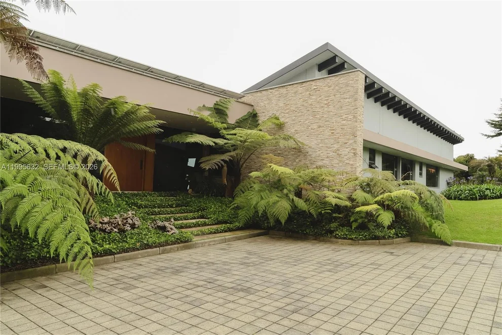 Unit for sale at Alto de Las Palmas Km 17, vía La Acuarela,  
