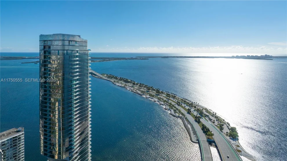 Unit for sale at 175 SE 25 RD, Miami, FL 33129