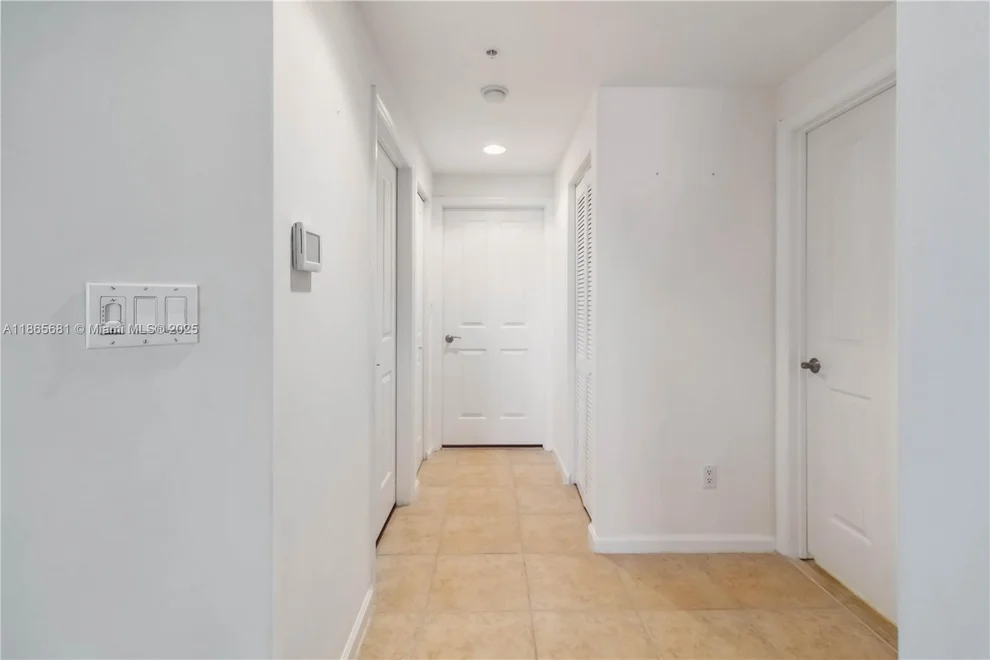 Unit for sale at 511 SE 5th Ave, Fort Lauderdale, FL 33301