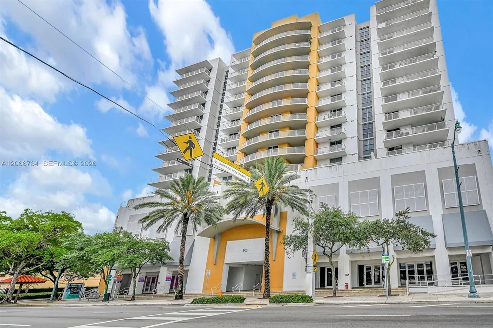 Unit for sale at 900 SW 8th St, Miami, FL 33130