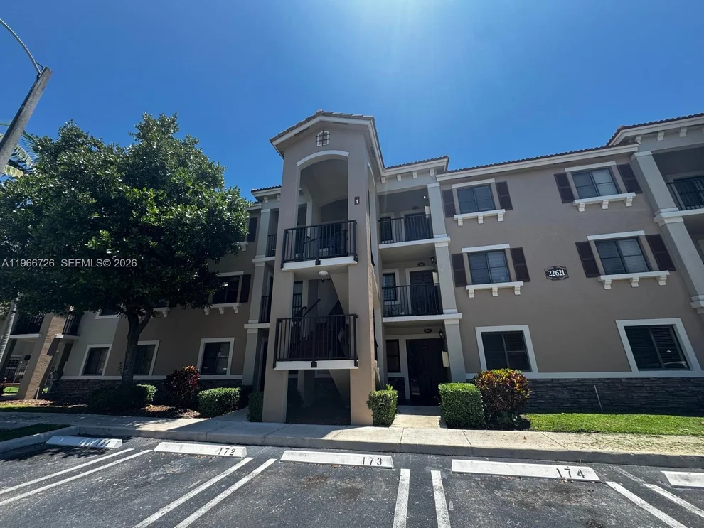 Unit for sale at 22621 SW 88th Pl, Cutler Bay, FL 33190