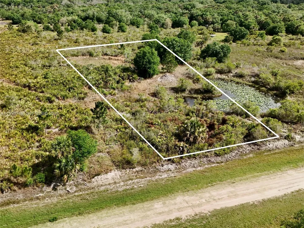 Unit for sale at 17923 NW 250TH, Okeechobee, FL 34972
