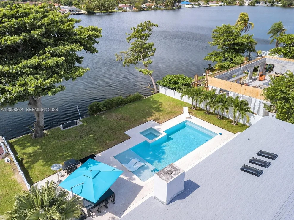 Unit for sale at 20950 NE 25th Ct, Aventura, FL 33180