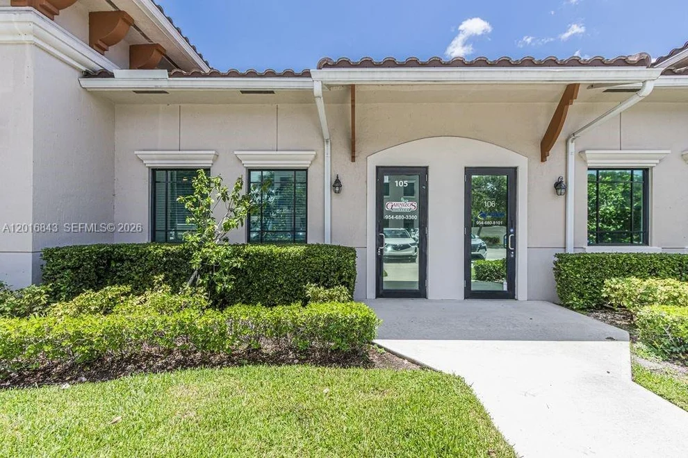 Unit for sale at 10600 Griffin Rd, Cooper City, FL 33328