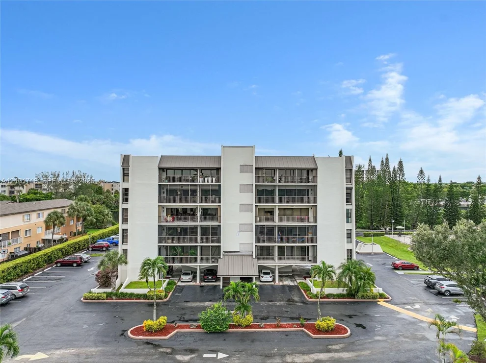 Unit for sale at 14203 SW 66th St, Miami, FL 33183