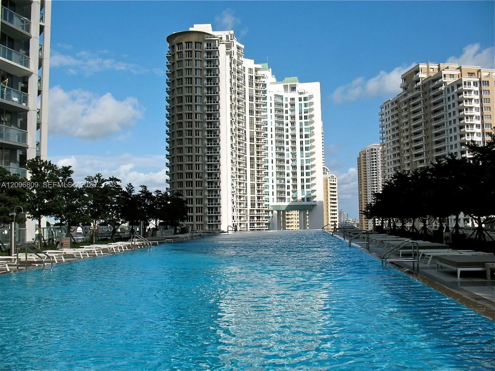 Unit for sale at 465 Brickell Ave, Miami, FL 33131