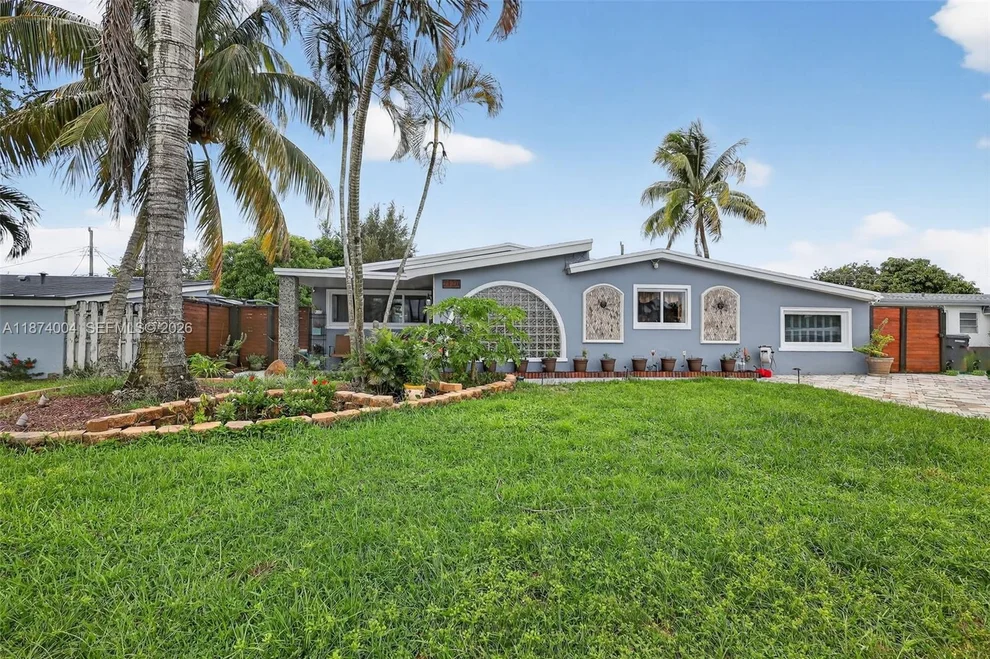 Unit for sale at 7120 Wilson St, Hollywood, FL 33024