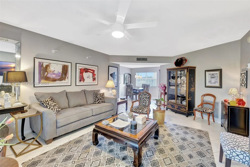 Unit for sale at 4000 NW 44th Ave, Lauderdale Lakes, FL 33319