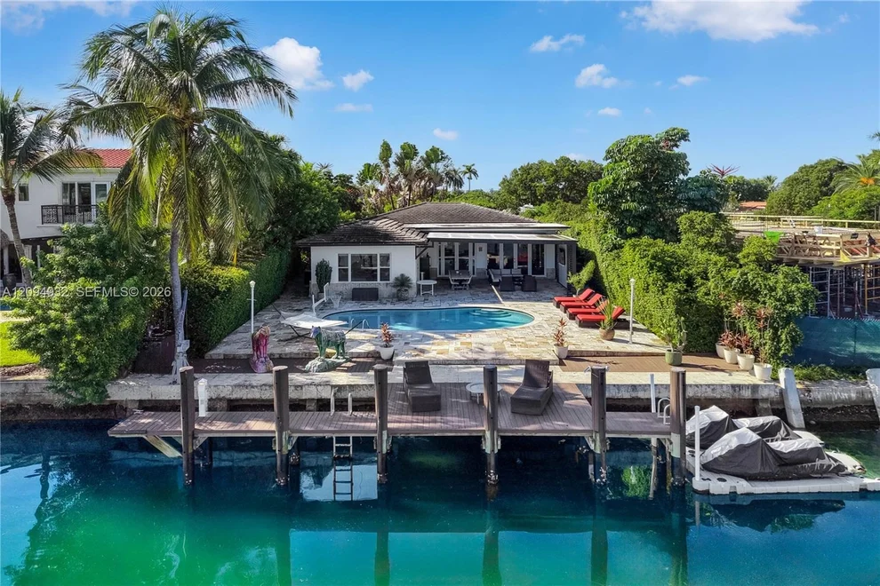 Unit for sale at 435 N Shore Dr, Miami Beach, FL 33141