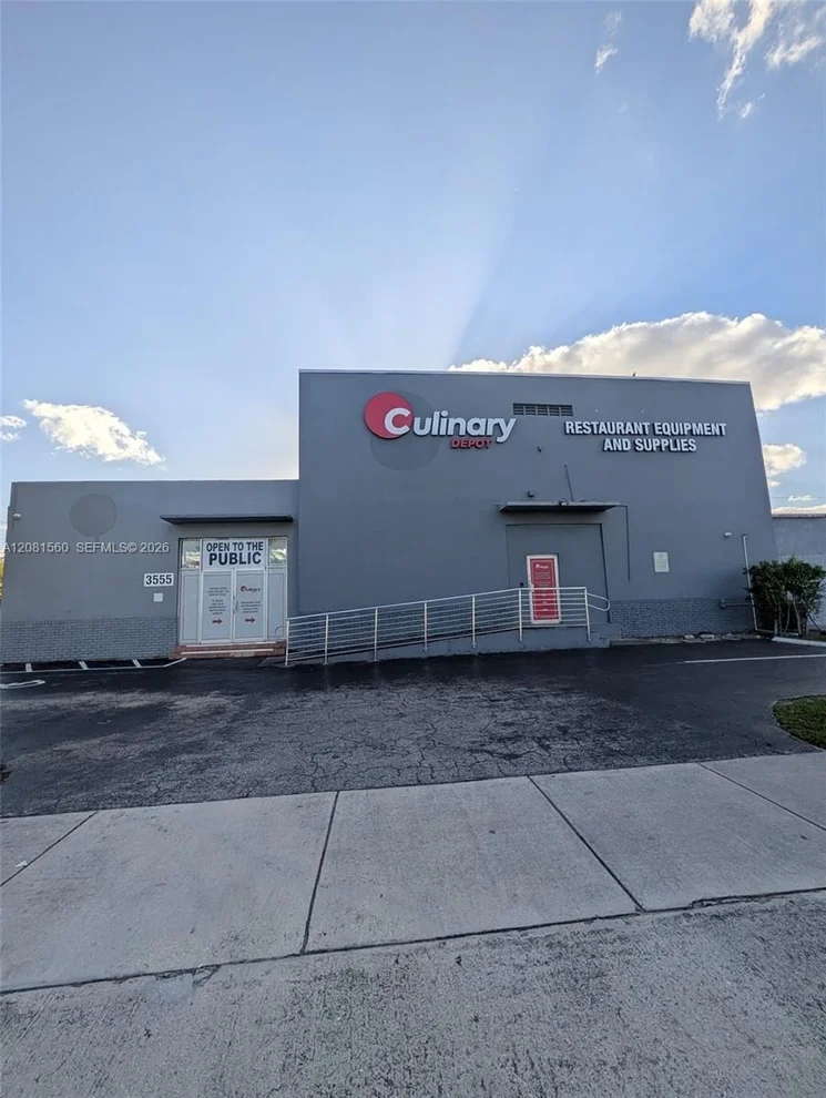 Unit for sale at 3555 N Andrews Ave, Oakland Park, FL 33309