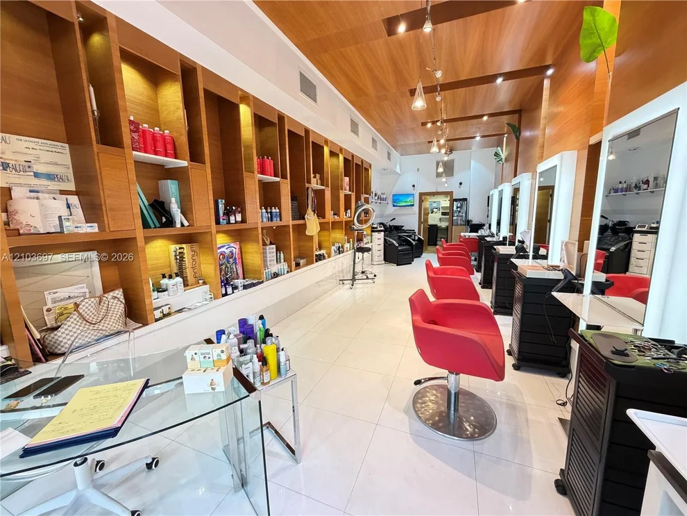 Unit for sale at 2400 E Las Olas Blvd, Fort Lauderdale, FL 33301