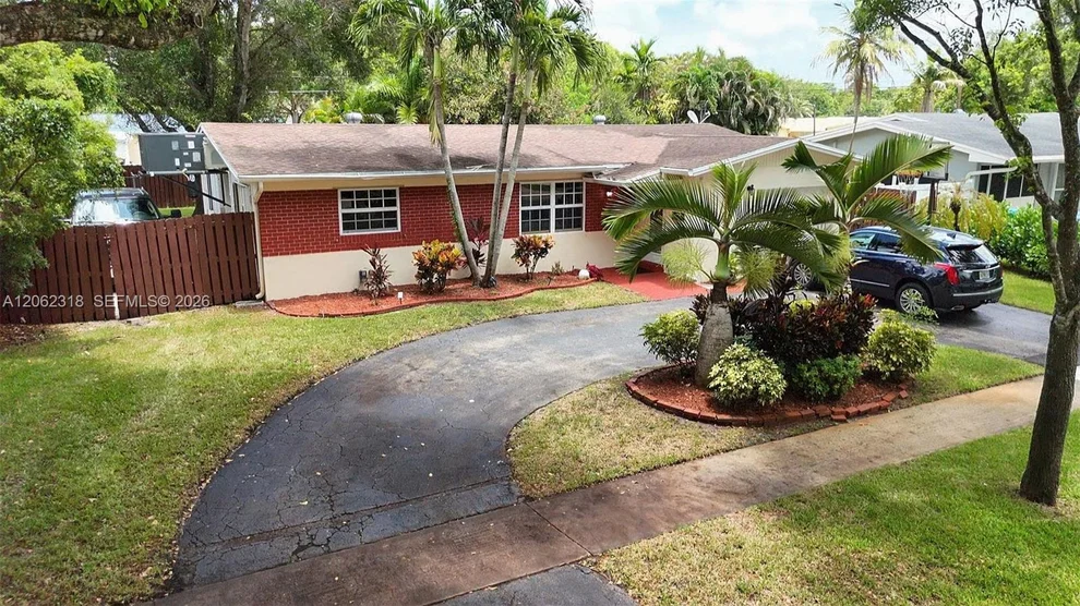 Unit for sale at 5122 SW 92nd Ter, Cooper City, FL 33328