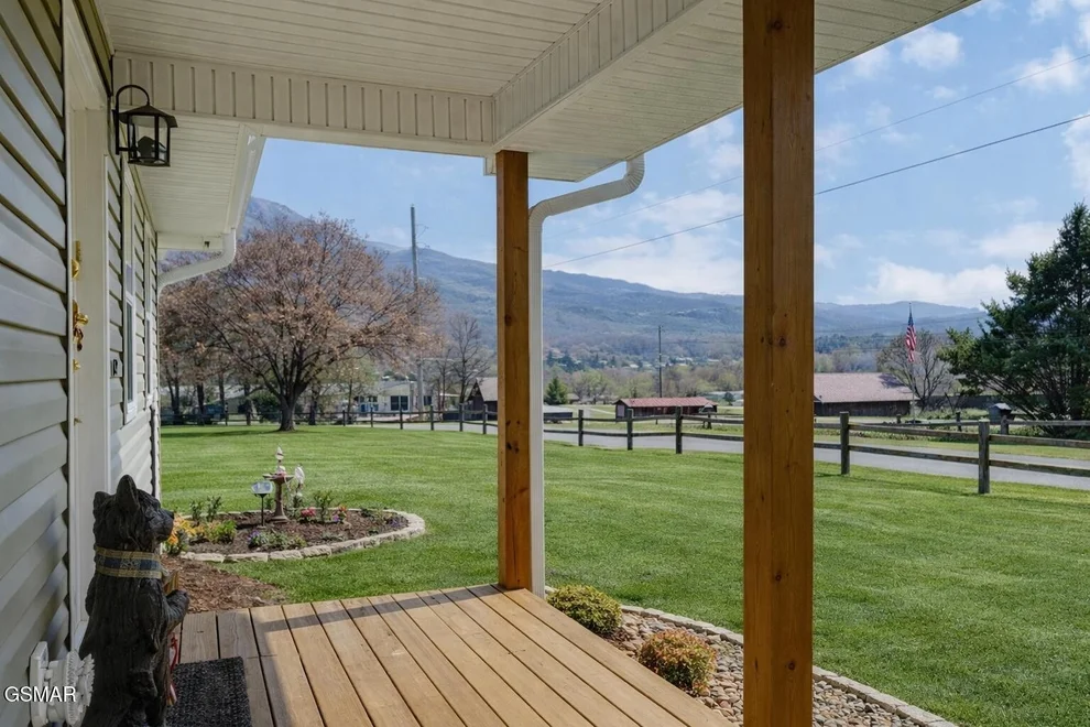 Unit for sale at 3138 Laurelwood Lane, Sevierville, TN 37862
