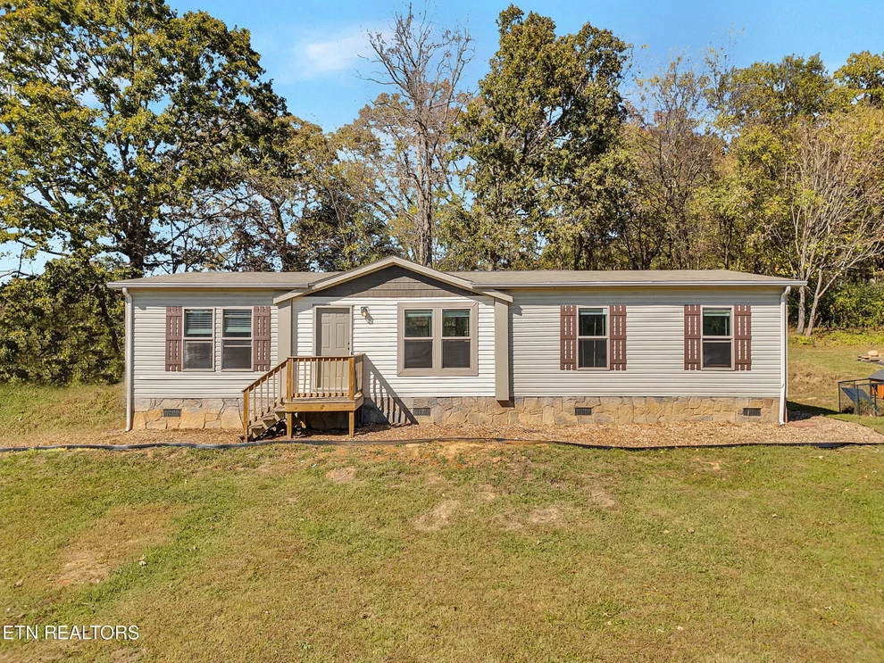 Unit for sale at 4736 Salem Rd, Greenback, TN 37742