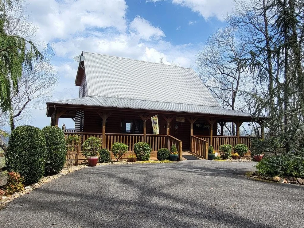 Unit for sale at 2424 Walnut Ridge Way, Sevierville, TN 37862